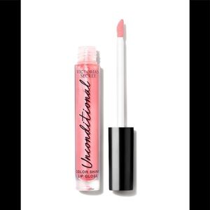 🥰NWT Victoria’s Secret Lip Gloss in Unconditional